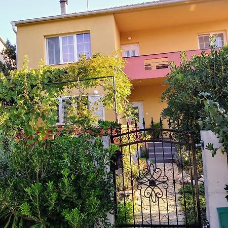 Apartments Mira Biograd Na Moru Eksteriør billede