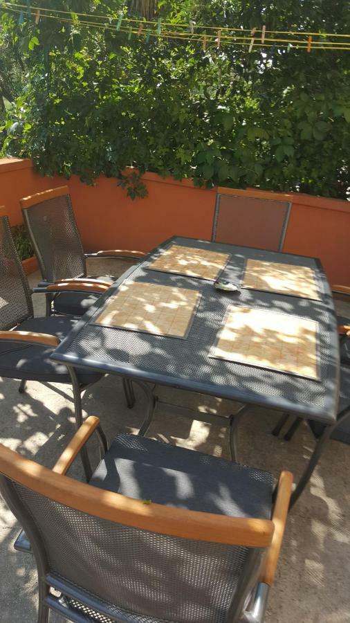 Apartments Mira Biograd Na Moru Eksteriør billede
