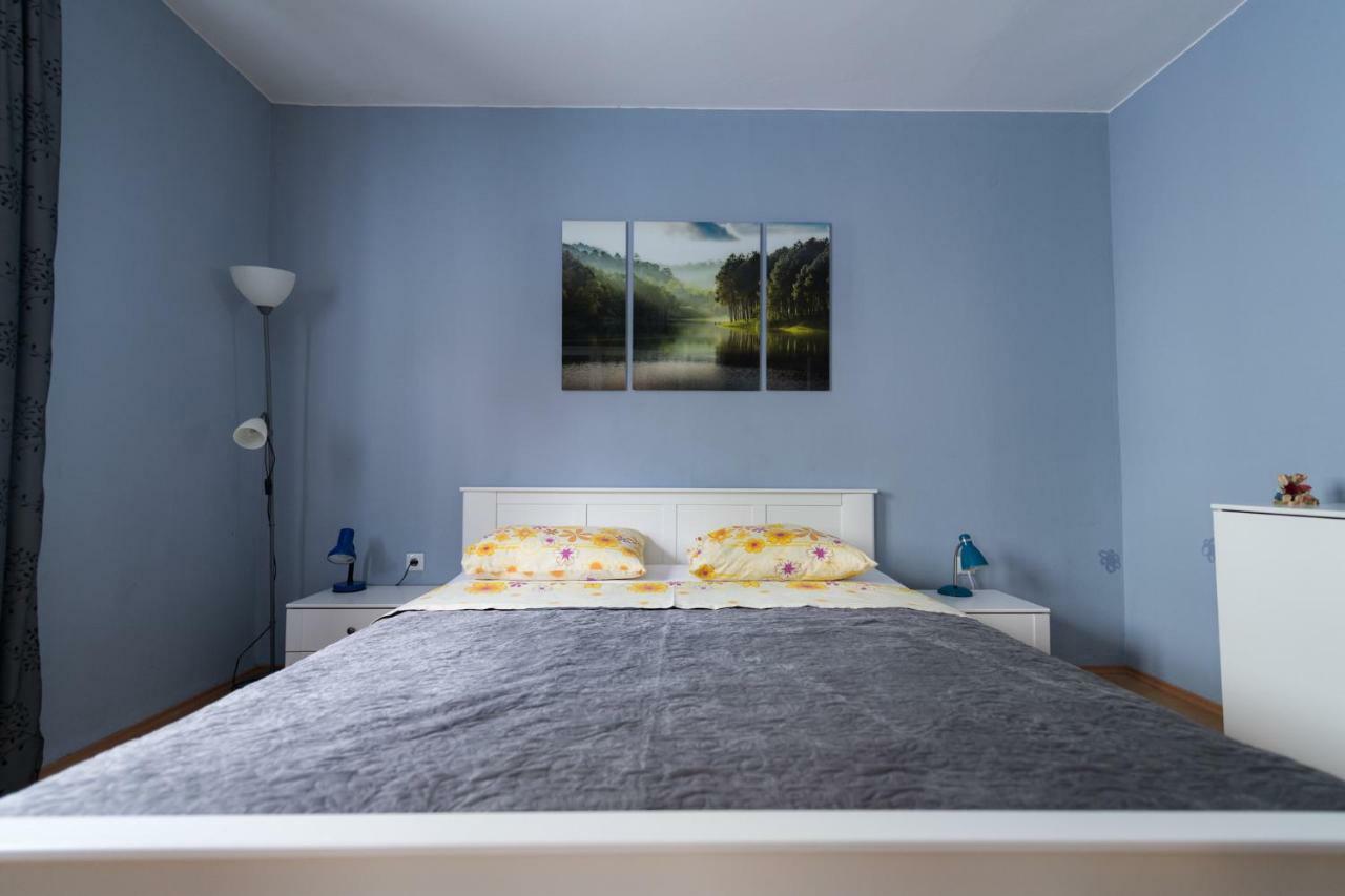 Apartments Mira Biograd Na Moru Eksteriør billede